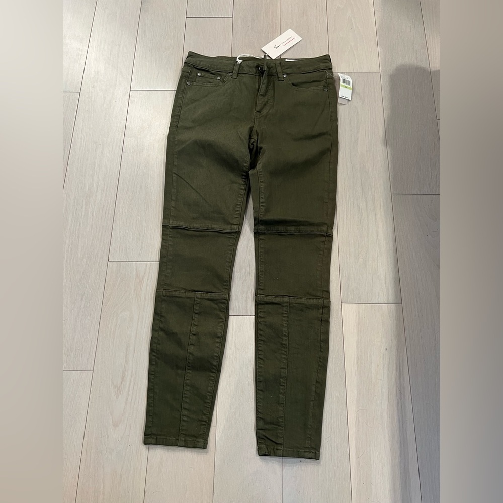 NWT Two by Vince Camuto Military Green Pants